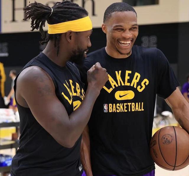 更难以穿越 更难以穿越